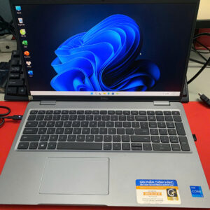 DELL Latitude 5520 Cũ / CPU i5-1135G7 / RAM 16GB / SSD 256GB / iGPU intel Iris Xe Graphics / WIFI 6 / Màn 16 inch FHD / Màu Xám Bạc